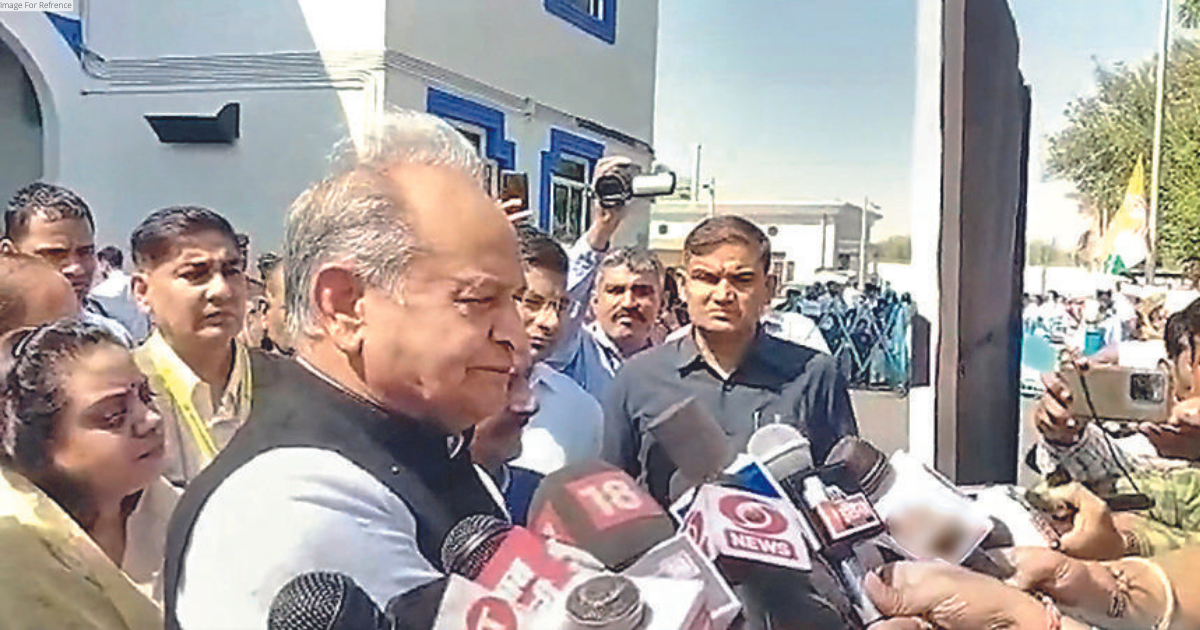 New districts, divisions will result in more good governance, says Gehlot